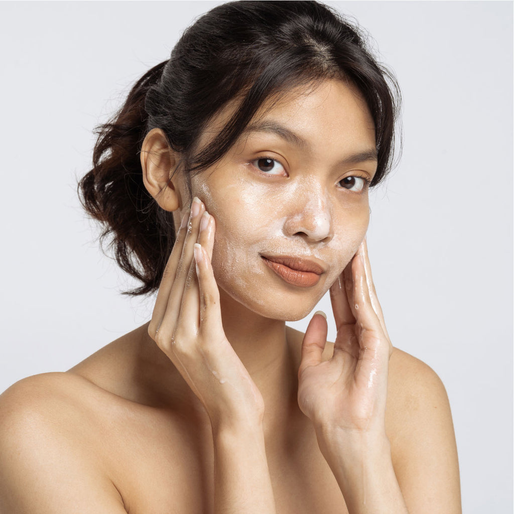 M.A.D. Skincare Glycolic Age Diffusing Cleanser